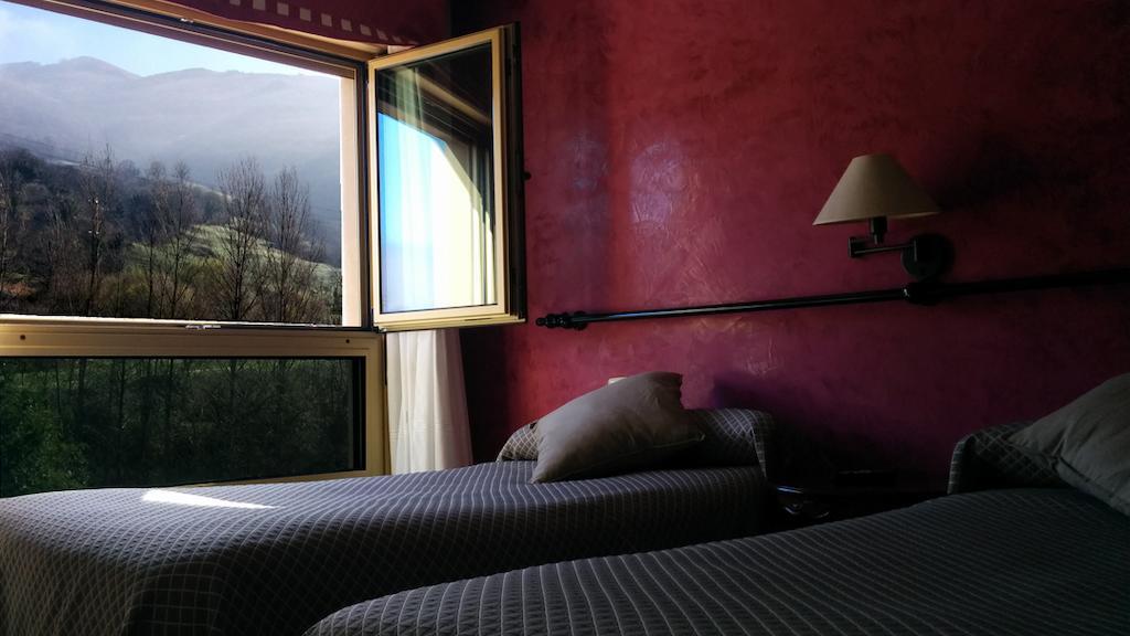 Hotel Lena Pola de Lena Δωμάτιο φωτογραφία