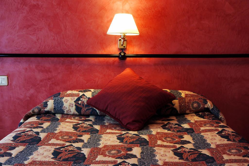 Hotel Lena Pola de Lena Δωμάτιο φωτογραφία