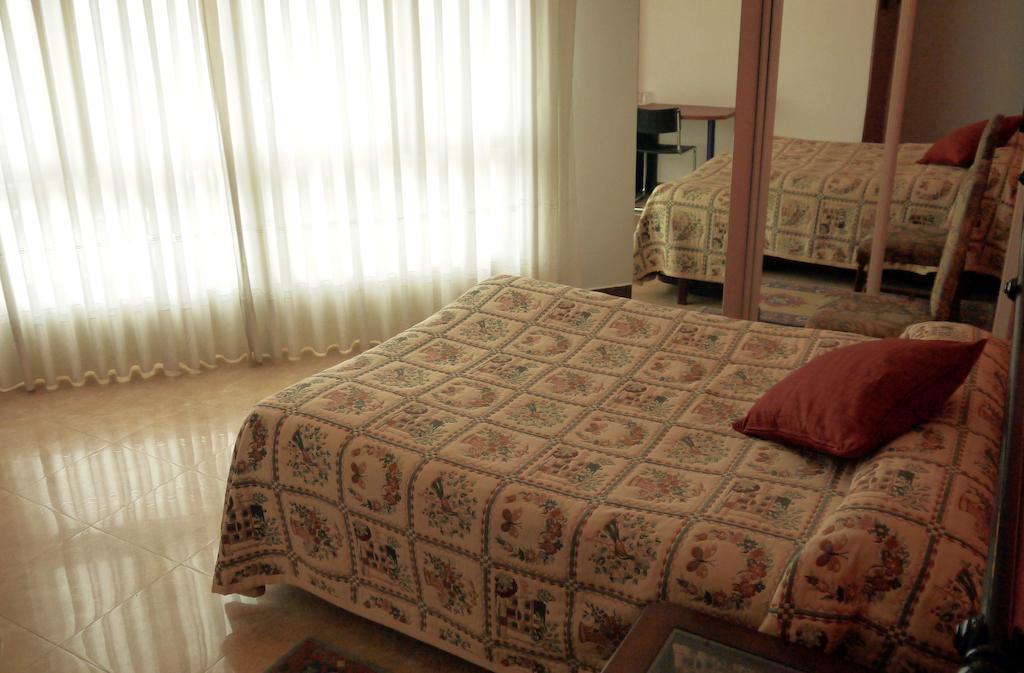 Hotel Lena Pola de Lena Δωμάτιο φωτογραφία